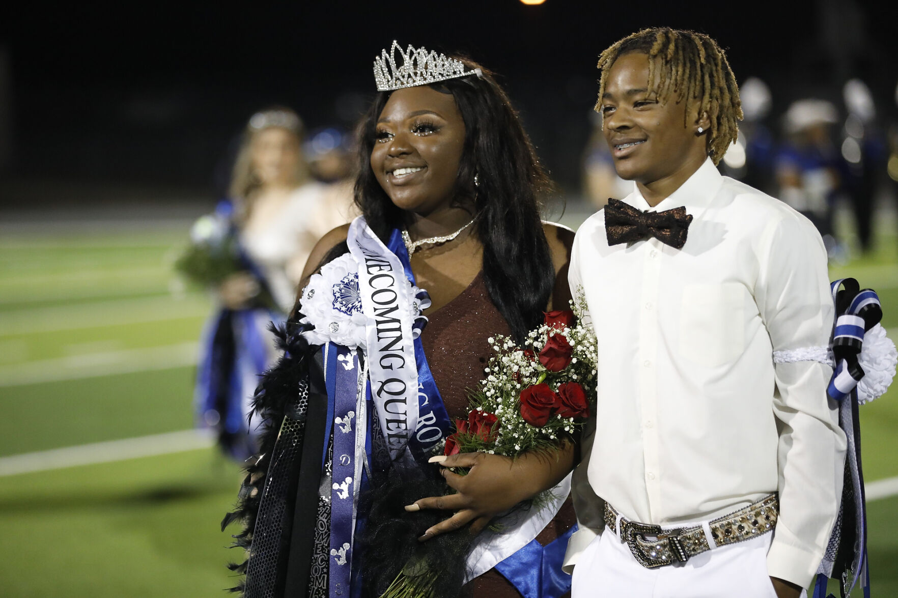 Navasota crowns homecoming queen